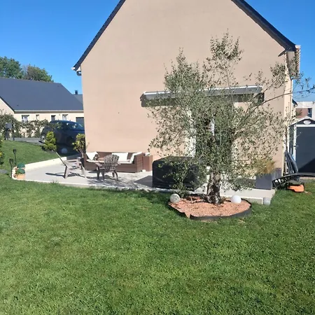 Maison Ensoleillée A Pied
